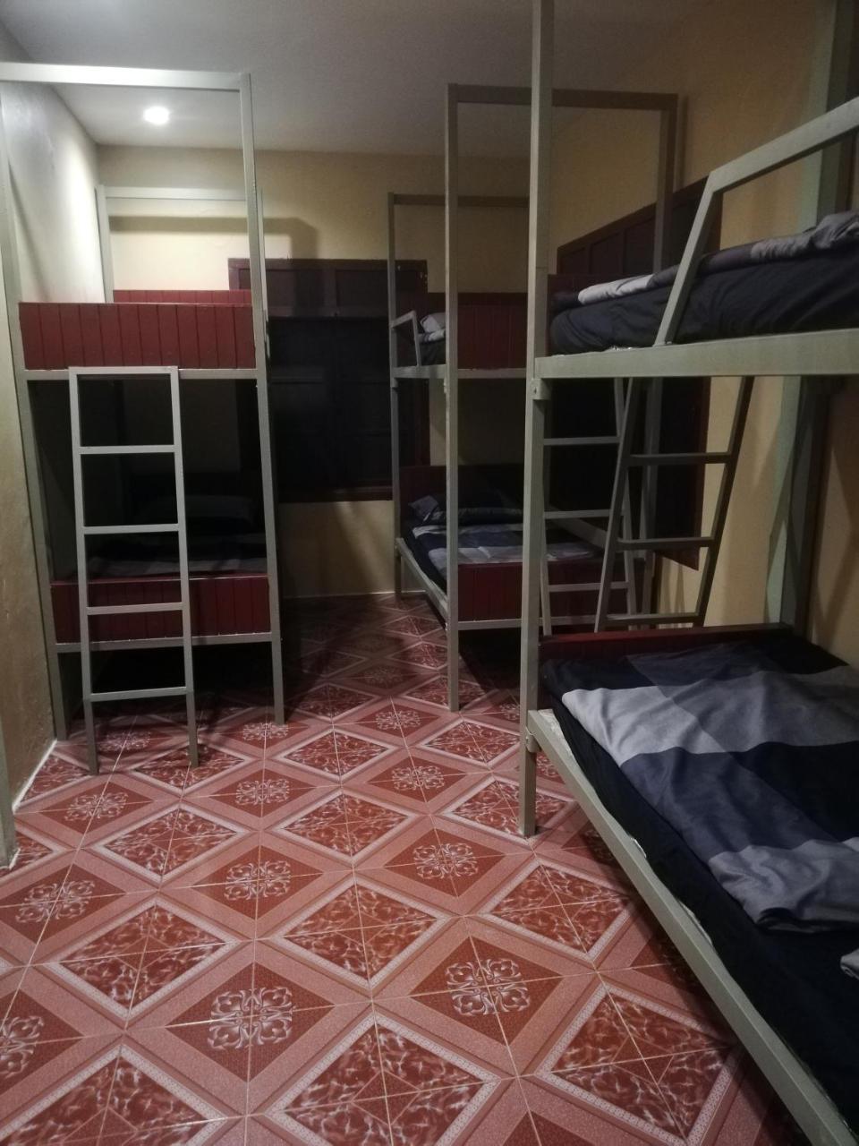 Хостел Bike&Bed Тхакхэк Экстерьер фото