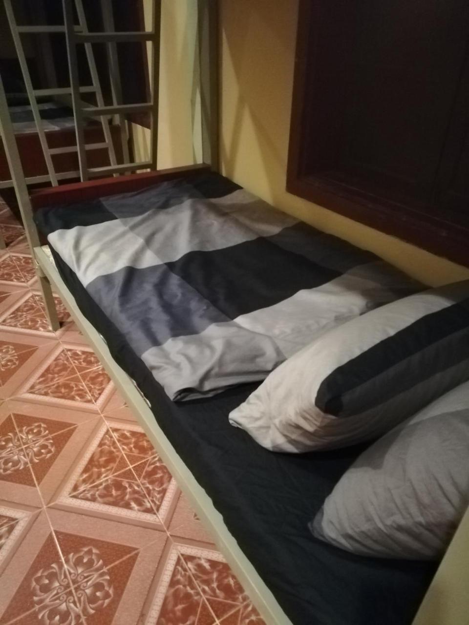 Хостел Bike&Bed Тхакхэк Экстерьер фото